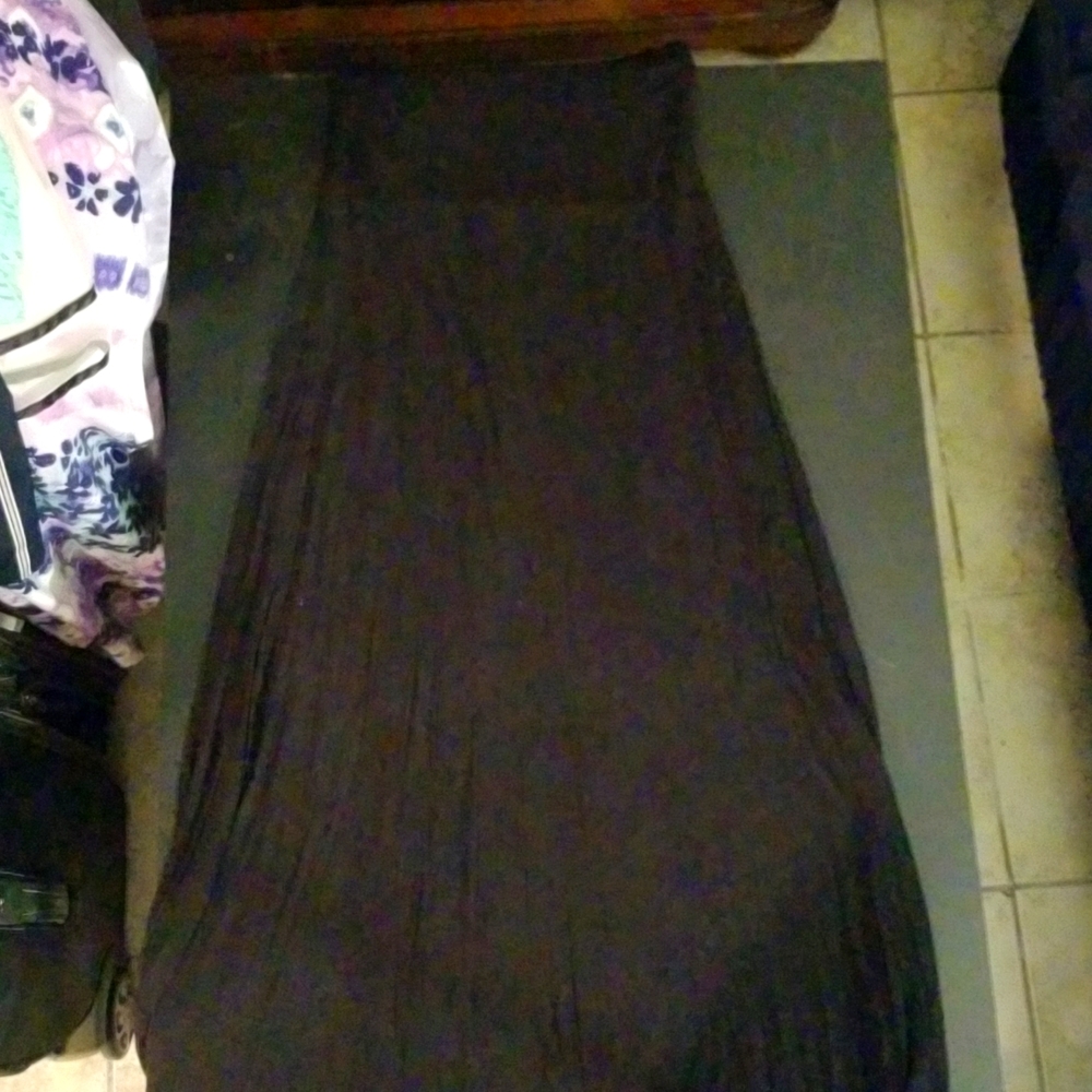Womans black long maxi skirt